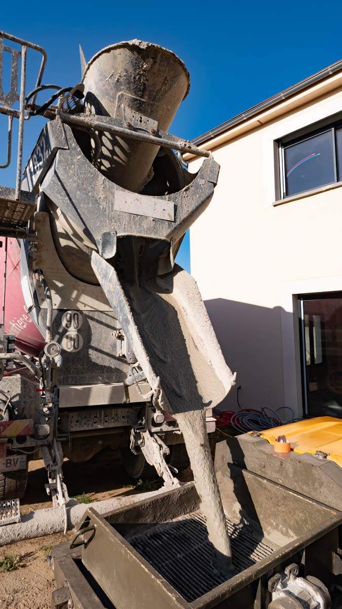 Outil coulage chape Paris