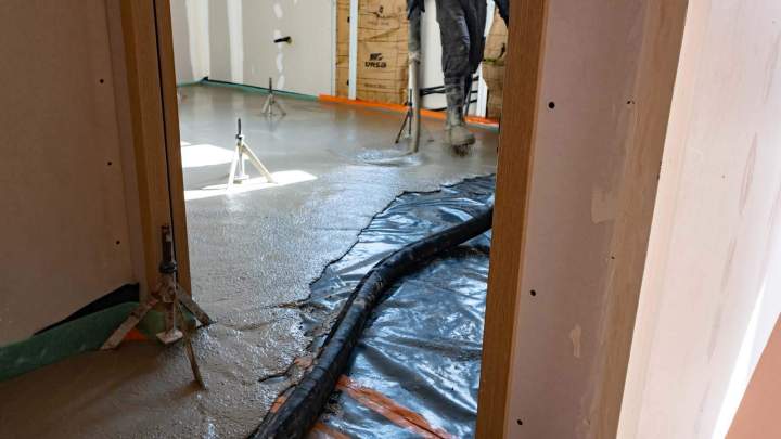 Coulage de chape Paris